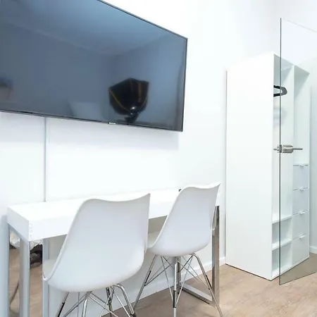 Ferienwohnung NIZZA CHILLINGHOUSE #1, 3 Min vom ICE, NETFLIX, Balkon Siegburg Exterior foto