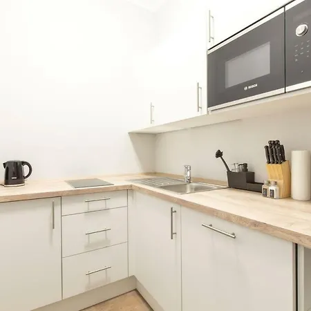 Ferienwohnung NIZZA CHILLINGHOUSE #1, 3 Min vom ICE, NETFLIX, Balkon Siegburg Exterior foto